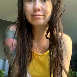 Video by xmishacrossx published on April 11,2023 22:43:00 - BestThots