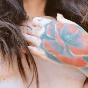 Video by xmishacrossx published on July 18,2023 09:46:00 - BestThots
