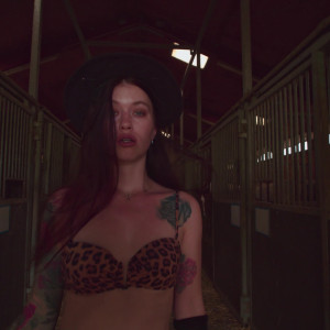 Video by xmishacrossx published on June 23,2023 20:18:00 - BestThots
