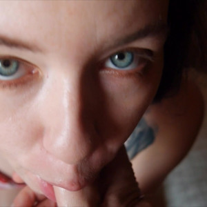 Video by xmishacrossx published on May 19,2023 00:38:00 - BestThots