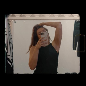 Video by cutepowerlegs published on July 12,2023 04:44:00 - BestThots