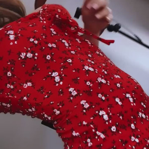 Video by cutepowerlegs published on May 3,2023 22:46:00 - BestThots
