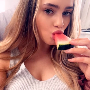 premiumlauren #5507319