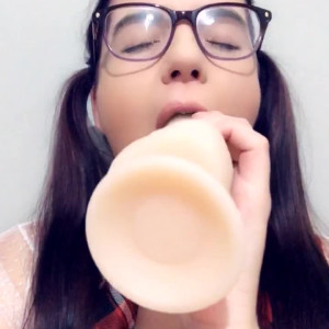 Video by summerbrookexox published on May 10,2023 04:06:00 - BestThots