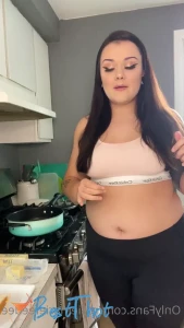 rosiemariefeedee #9746306