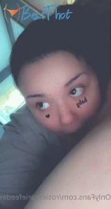 rosiemariefeedee #9746321