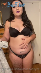 rosiemariefeedee #9746324