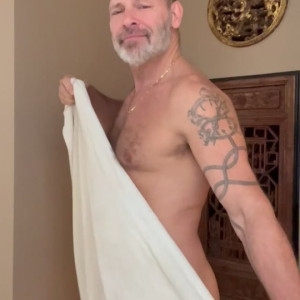 Video by jimnewmannyc published on April 18,2023 22:31:00 - BestThots