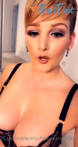 Video by hannahbrooks25 published on January 22,2025 04:03:11 - BestThots