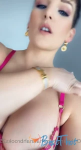 Video by hannahbrooks25 published on January 22,2025 05:00:10 - BestThots