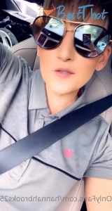Video by hannahbrooks25 published on January 22,2025 05:00:28 - BestThots