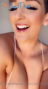 Video by hannahbrooks25 published on January 22,2025 05:00:29 - BestThots