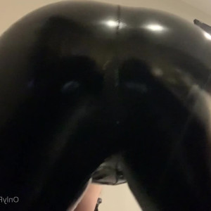 Video by mistressleiaa published on March 9,2023 02:37:00 - BestThots