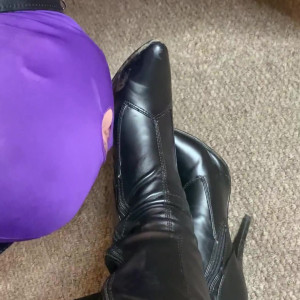 Video by mistressleiaa published on March 31,2023 09:09:00 - BestThots