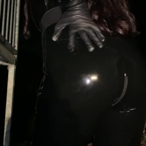 Video by mistressleiaa published on May 1,2023 23:21:00 - BestThots