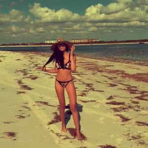 Video by arianamarie published on June 7,2023 00:45:00 - BestThots