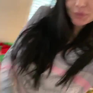 Video by arianamarie published on May 7,2023 03:21:00 - BestThots