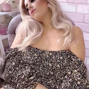 Video by emily_james published on July 14,2023 22:15:00 - BestThots