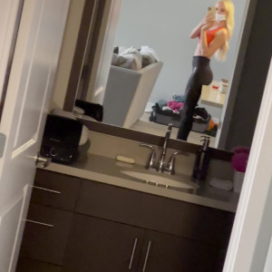 Video by badlittlebarbie18 published on April 1,2023 07:45:00 - BestThots