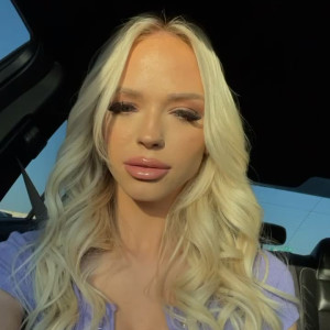 Video by badlittlebarbie18 published on July 24,2023 22:02:00 - BestThots