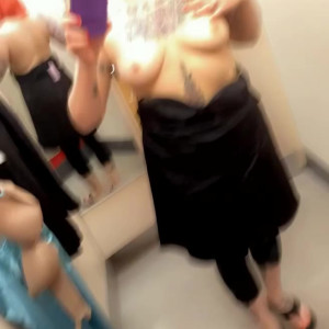 Video by lovelizziedaniels published on March 9,2023 05:01:00 - BestThots