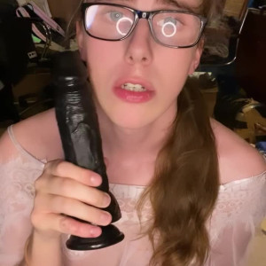 Video by girl_gaymer888 published on April 28,2023 05:07:00 - BestThots