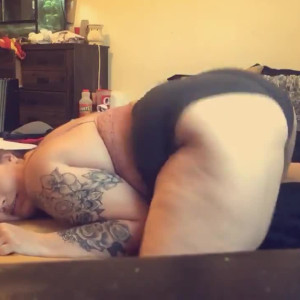 Video by hornythickitten published on August 9,2023 15:52:00 - BestThots