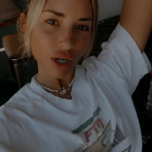 Video by sierraskyeprivate published on March 1,2023 00:47:00 - BestThots