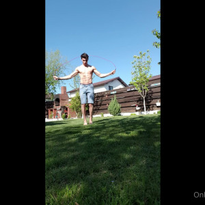 Video by xjaredshaw published on August 17,2023 16:27:11 - BestThots