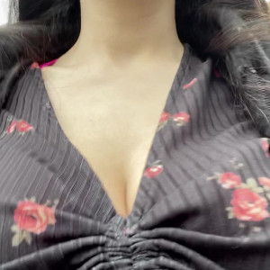 Video by ariakhan00 published on May 7,2023 14:07:00 - BestThots