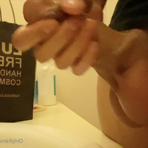 Video by h1mb0hubby published on July 14,2023 21:31:00 - BestThots