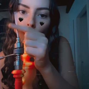 Video by stellaviolet published on April 14,2023 03:02:00 - BestThots