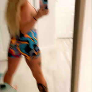 Video by brookeshowsxx published on January 3,2024 20:41:53 - BestThots