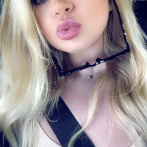 Video by brookeshowsxx published on January 3,2024 20:44:06 - BestThots