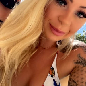 Video by brookeshowsxx published on January 3,2024 20:44:32 - BestThots