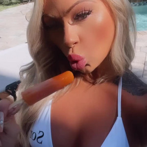 Video by brookeshowsxx published on January 3,2024 20:44:32 - BestThots