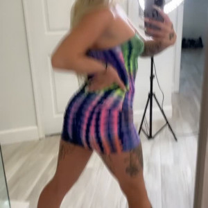 Video by brookeshowsxx published on January 3,2024 20:47:17 - BestThots