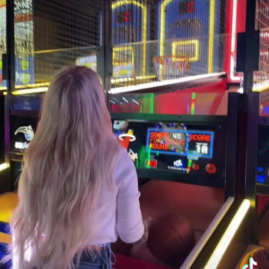 Video by brookeshowsxx published on January 3,2024 20:48:31 - BestThots