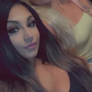 Video by brookeshowsxx published on January 3,2024 20:50:19 - BestThots