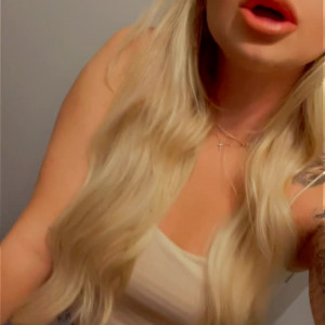 Video by brookeshowsxx published on January 3,2024 20:50:32 - BestThots