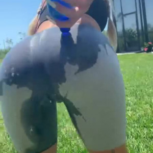 Video by brookeshowsxx published on January 3,2024 20:52:23 - BestThots