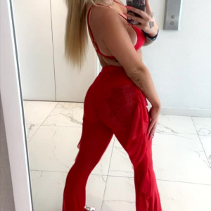 Video by brookeshowsxx published on January 3,2024 20:54:22 - BestThots