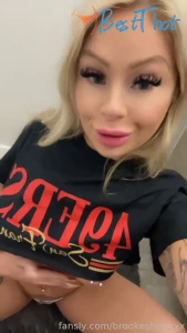 brookeshowsxx #9785554