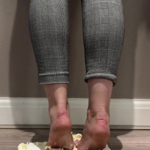 Video by shapeofmysoles published on April 29,2023 23:53:00 - BestThots