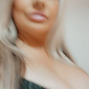 Video by baddiemi published on August 18,2023 17:13:22 - BestThots