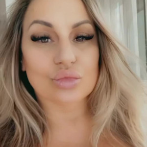 Video by baddiemi published on August 18,2023 17:13:29 - BestThots