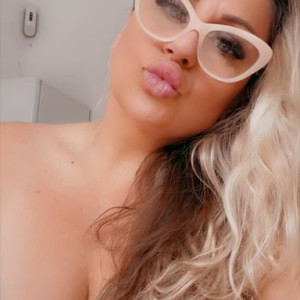 Video by baddiemi published on August 17,2023 16:26:24 - BestThots
