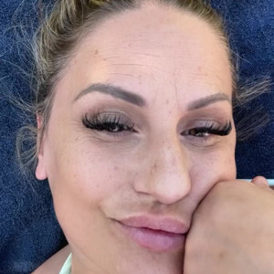 Video by baddiemi published on August 17,2023 17:49:06 - BestThots