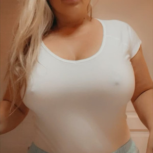 Video by baddiemi published on August 18,2023 17:14:30 - BestThots