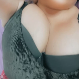 Video by baddiemi published on August 18,2023 03:47:39 - BestThots